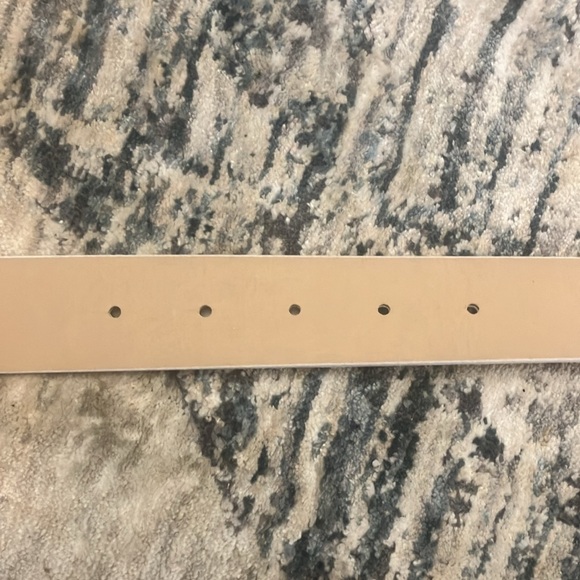 White Belt - Picture 5 of 5